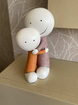 Big Hugs - Sculpture