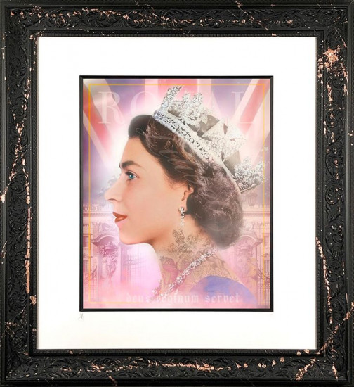 Elizabeth Royal - Lenticular - Black Edition - Framed