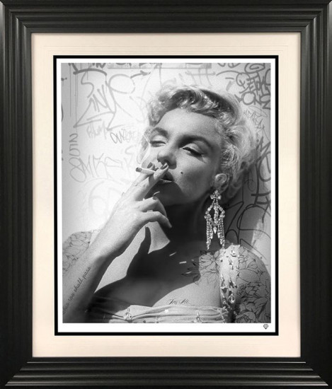 Smoking Gun - Marilyn (Black & White)