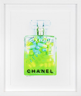 Toxique Chanel - Green - Deluxe - White Framed