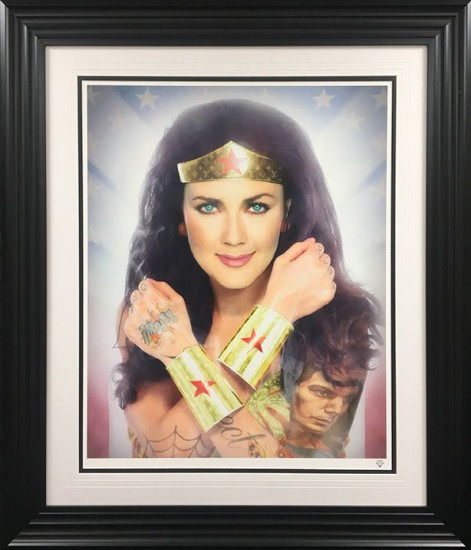 Wonder Woman (Colour) - Black Framed