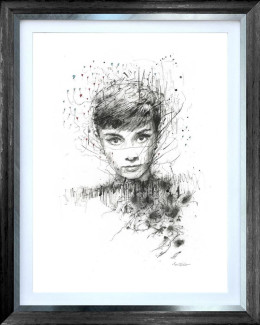 Hepburn - Deluxe - Black Framed