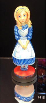 Alice In Wonderland - Sculpture